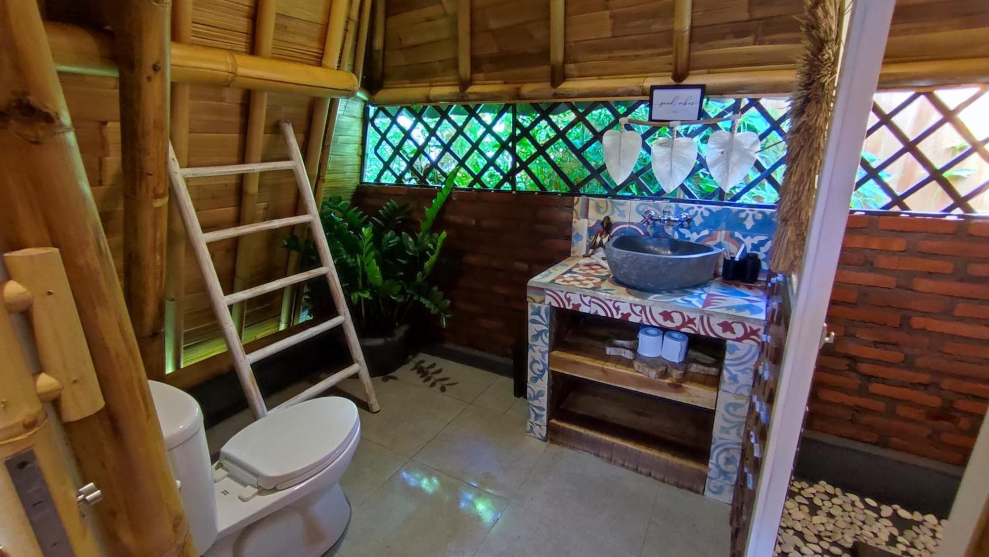 Sekumpul Bali Hidden Space Singaraja Exteriör bild