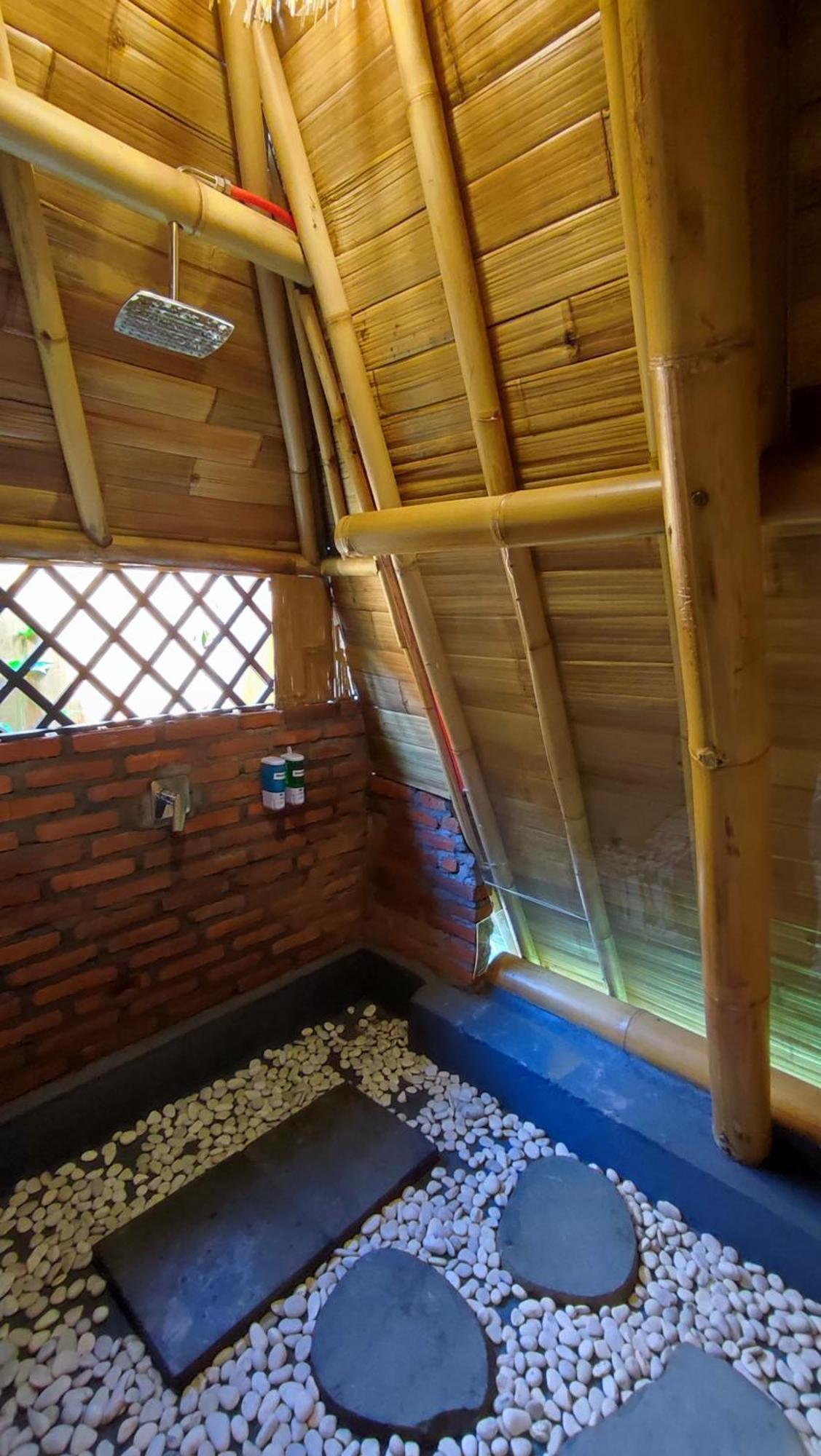 Sekumpul Bali Hidden Space Singaraja Exteriör bild