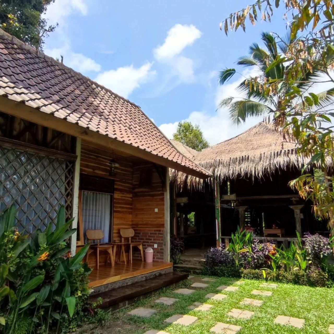 Sekumpul Bali Hidden Space Singaraja Exteriör bild